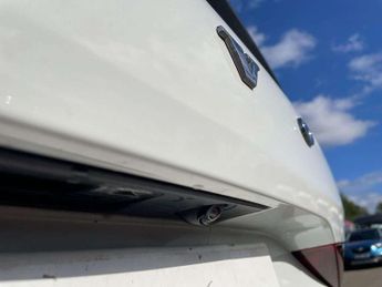 Volvo XC60 2.0 B4D R DESIGN 5dr AWD Geartronic