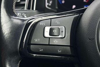 Volkswagen T-Roc 2.0 TSI 4MOTION R 5dr DSG