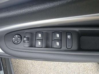Jeep Avenger 1.2 e-Hybrid Summit 5dr DCT