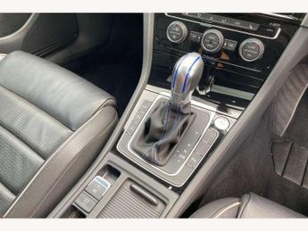 Volkswagen Golf GTE 1.4 TSI GTE Advance 5dr DSG