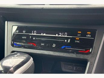 Volkswagen Polo 1.0 TSI R-Line 5dr DSG