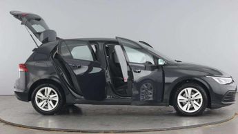 Volkswagen Golf 1.5 eTSI 150 Life 5dr DSG