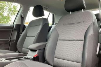 Volkswagen Golf 1.0 TSI 110 SE [Nav] 5dr DSG