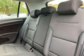 Volkswagen Golf 1.0 TSI 110 SE [Nav] 5dr DSG