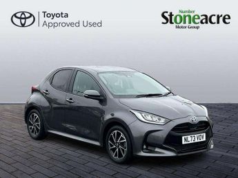 Toyota Yaris 1.5 Hybrid Design 5dr CVT