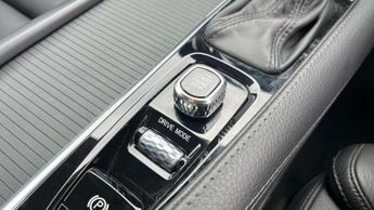 Volvo V90 2.0 T4 Momentum Plus 5dr Geartronic