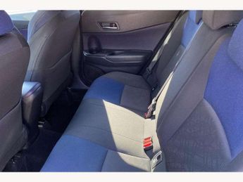 Toyota C-HR 1.8 Hybrid Dynamic 5dr CVT