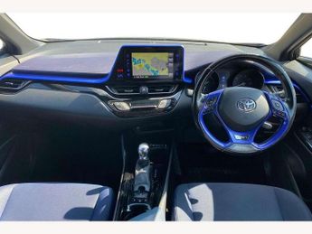 Toyota C-HR 1.8 Hybrid Dynamic 5dr CVT