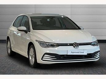 Volkswagen Golf 1.0 eTSI Life 5dr DSG