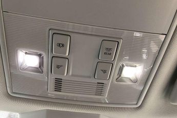 Skoda Superb 2.0 TDI CR 200 Laurin + Klement 5dr DSG