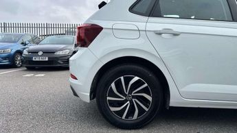 Volkswagen Polo 1.0 TSI Life 5dr DSG