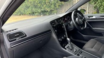 Volkswagen Golf R 2.0 TSI 300 R 5dr 4MOTION DSG