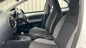 Toyota Aygo X 1.0 VVT-i Pure 5dr Auto