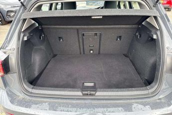 Volkswagen Golf 1.5 eTSI 150 Life 5dr DSG