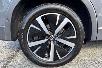 Volkswagen Tiguan 2.0 TDI Elegance 5dr DSG