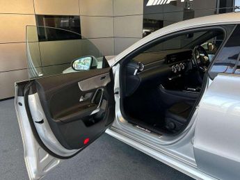 Mercedes-Benz CLA Shooting Brake CLA 180 AMG Line Premium Plus 5dr Tip Auto