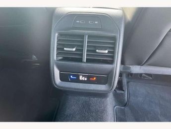 Volkswagen Passat Estate 1.5 TSI eHybrid R-Line 5dr DSG