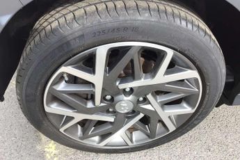 Hyundai Kona 1.6 GDi Hybrid Premium 5dr DCT
