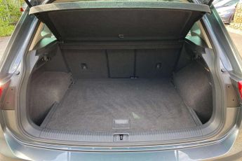 Volkswagen Tiguan 2.0 TDi 150 SE Nav 5dr DSG