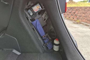Honda Jazz 1.5 i-MMD Hybrid SR 5dr eCVT