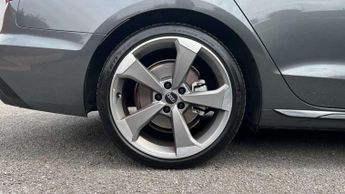 Audi A4 Avant 35 TDI Black Edition 5dr S Tronic