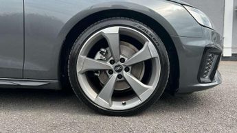 Audi A4 Avant 35 TDI Black Edition 5dr S Tronic