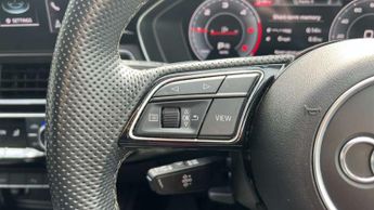 Audi A4 Avant 35 TDI Black Edition 5dr S Tronic