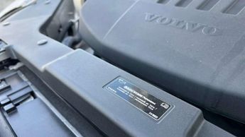 Volvo S60 2.0 B5P R DESIGN 4dr Auto