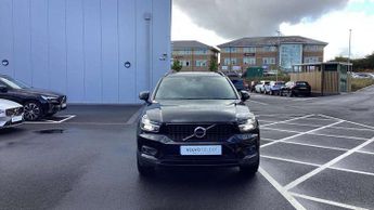 Volvo XC40 2.0 B4P R DESIGN Pro 5dr Auto