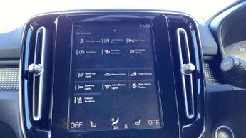 Volvo XC40 2.0 B4P R DESIGN Pro 5dr Auto