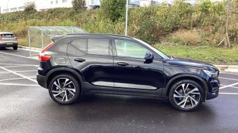 Volvo XC40 2.0 B4P R DESIGN Pro 5dr Auto