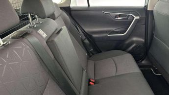 Toyota RAV4 2.5 VVT-i Hybrid Design 5dr CVT 2WD