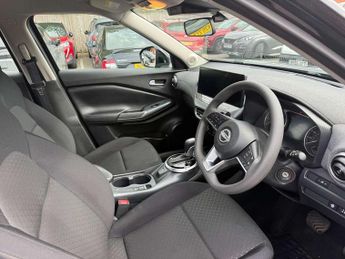 Nissan Juke 1.0 DiG-T Acenta Premium 5dr DCT