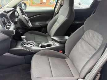 Nissan Juke 1.0 DiG-T Acenta Premium 5dr DCT
