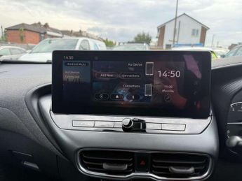 Nissan Juke 1.0 DiG-T Acenta Premium 5dr DCT