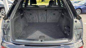 Audi Q5 2.0T FSI Quattro S Line 5dr S Tronic