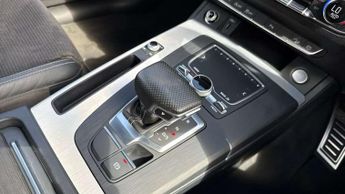 Audi Q5 2.0T FSI Quattro S Line 5dr S Tronic