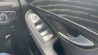 Mercedes-Benz GLC GLC 300d 4Matic AMG Line Premium 5dr 9G-Tronic