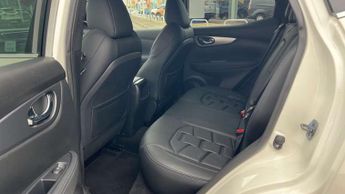 Nissan Qashqai 1.3 DiG-T 160 Tekna+ 5dr DCT