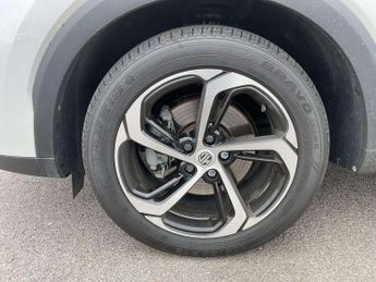 MG HS 1.5 T-GDI Trophy 5dr DCT