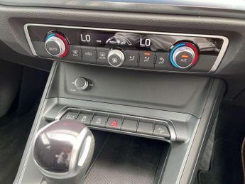 Audi Q3 35 TDI Black Edition 5dr S Tronic [20" Alloy]