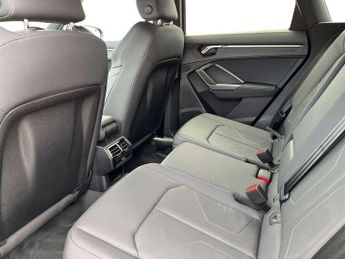 Audi Q3 35 TDI Black Edition 5dr S Tronic [20" Alloy]
