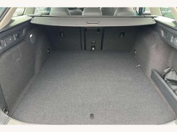 Volkswagen Passat Estate 1.5 TSI eHybrid Life 5dr DSG