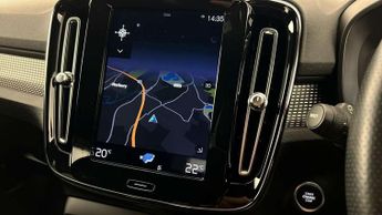 Volvo XC40 1.5 T3 [163] R DESIGN 5dr Geartronic
