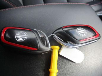 MG HS 1.5 T-GDI PHEV Excite 5dr Auto