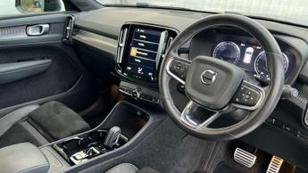 Volvo XC40 1.5 T3 [163] R DESIGN 5dr Geartronic