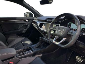 Audi Q3 35 TDI Black Edition 5dr S Tronic [20" Alloy]