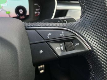 Audi Q3 35 TDI Black Edition 5dr S Tronic [20" Alloy]