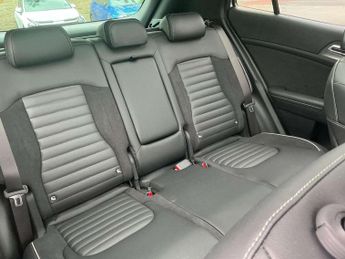 Kia Sportage 1.6T GDi 207 HEV GT-Line S 5dr Auto