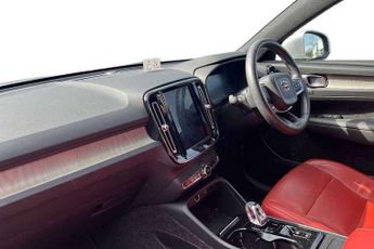Volvo XC40 2.0 D4 [190] Inscription 5dr AWD Geartronic